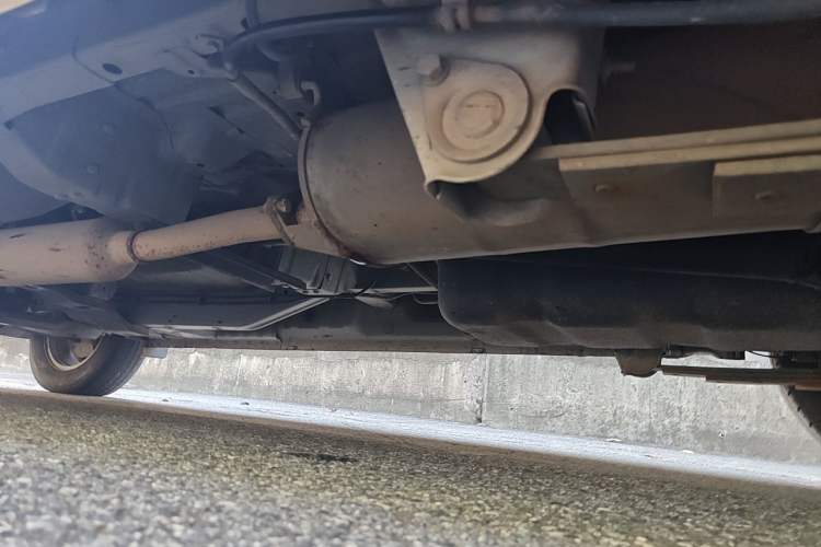 Used Wuling Rongguang V 2018 1.5L Practical Version Chassis Rear Left