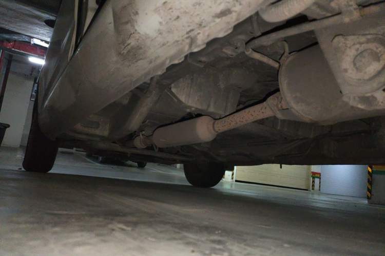 Used Wuling Rongguang V 2018 1.5L Standard Version Chassis Rear Left