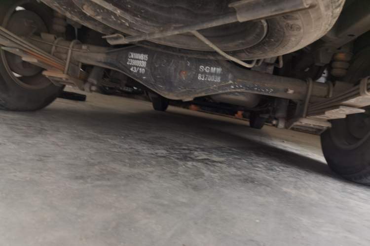 Used Wuling Rongguang V 2018 1.5L Standard Version Chassis Rear
