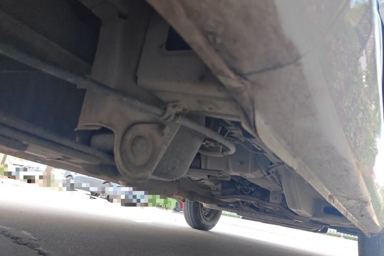 Used Wuling Rongguang V 2018 1.5L Practical Version Chassis Rear Right