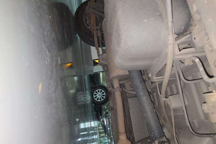 Used Wuling Rongguang V 2018 1.5L Standard Version Chassis Rear Right