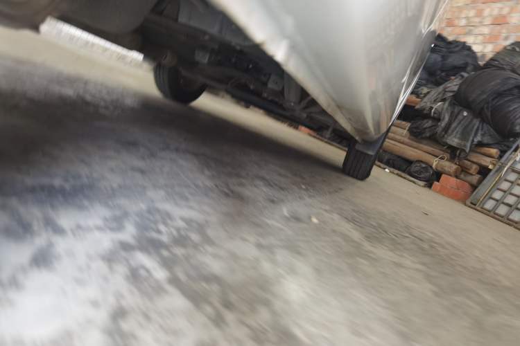 Used Wuling Rongguang V 2018 1.5L Standard Version Chassis Rear Right
