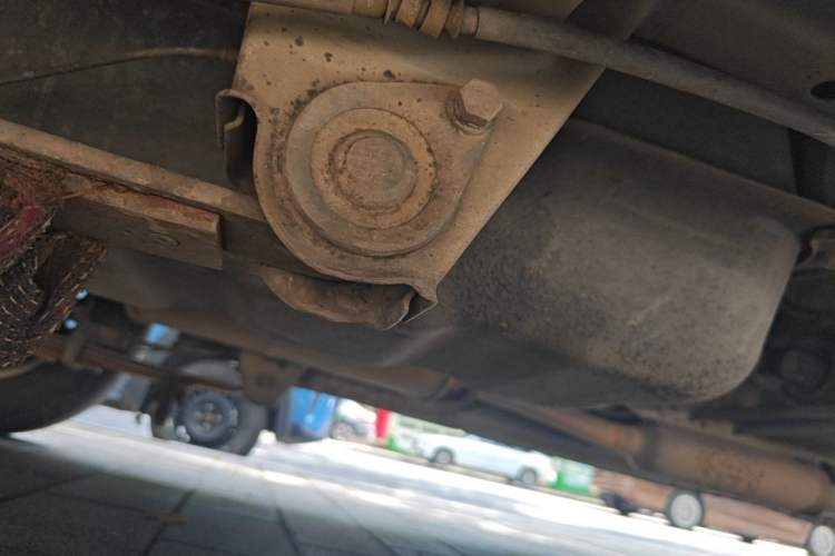 Used Wuling Rongguang V 2018 1.5L Practical Version Chassis Rear Right