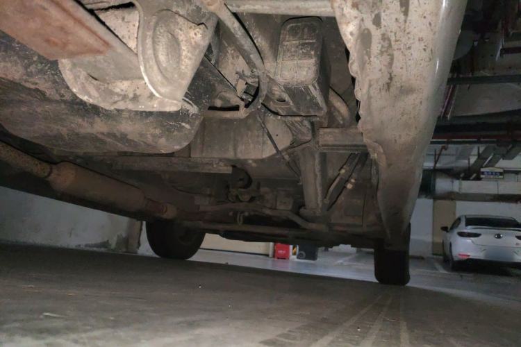 Used Wuling Rongguang V 2018 1.5L Standard Version Chassis Rear Right
