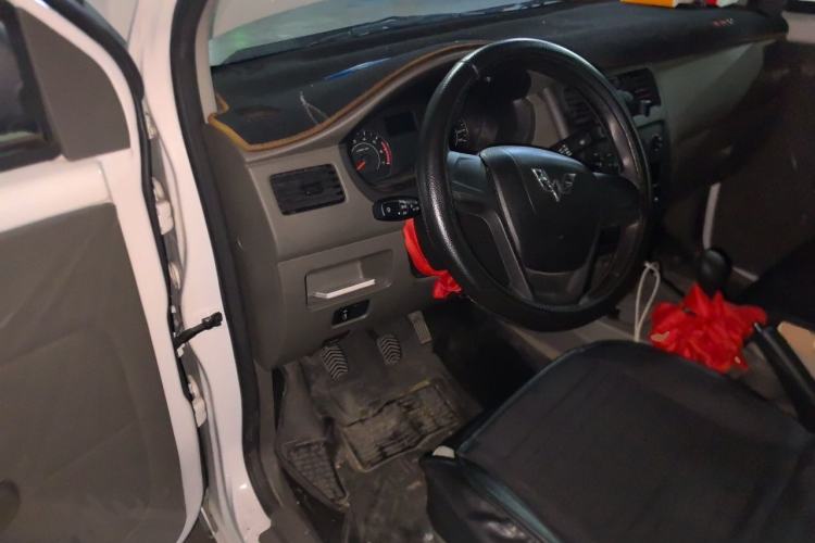 Used Wuling Rongguang V 2018 1.2L Practical Model Driver Seat