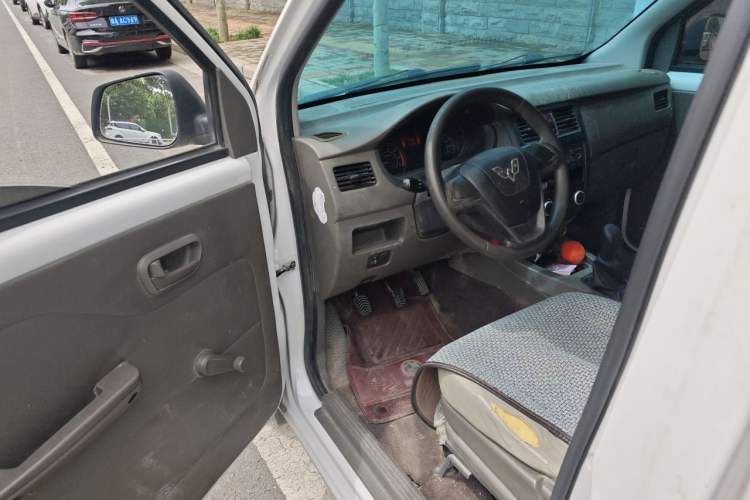 Used Wuling Rongguang V 2018 1.2L Practical Model Driver Seat