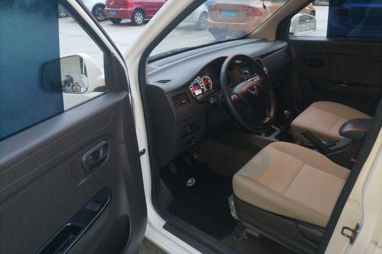 Used Wuling Rongguang V 2018 1.2L Standard Model Driver Seat