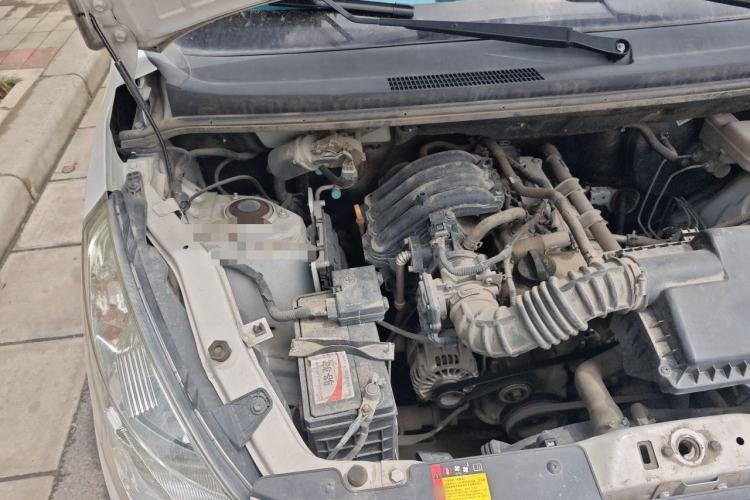 Used Wuling Rongguang V 2018 1.2L Practical Model Engine Bay Right