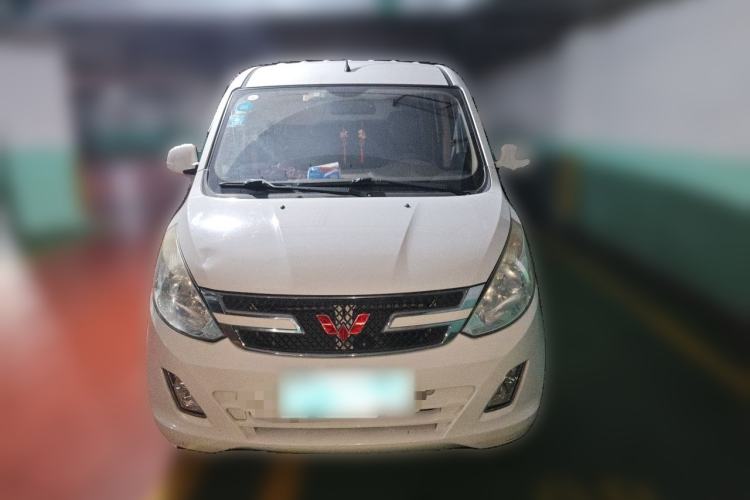 Used Wuling Rongguang V 2018 1.5L Standard Version Front