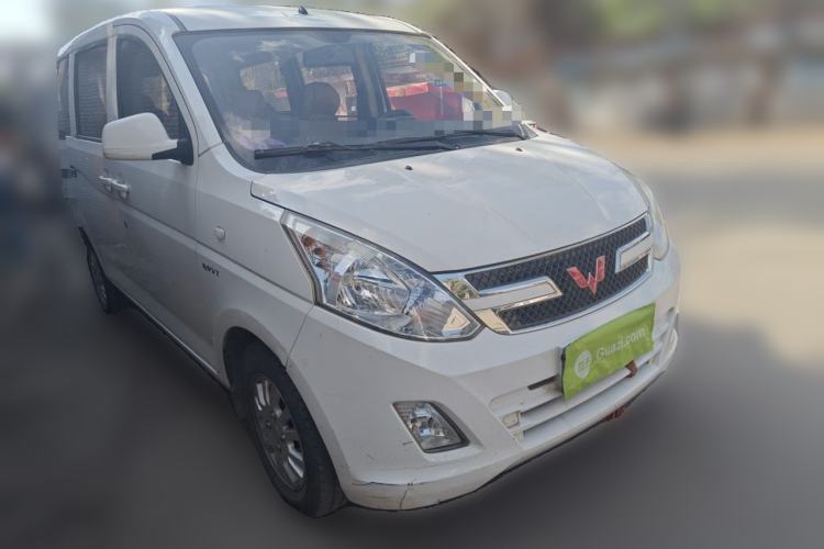 Used Wuling Rongguang V 2018 1.5L Standard Version Front Right 45 Deg