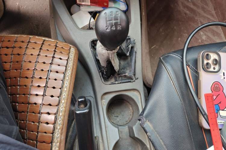 Used Wuling Rongguang V 2018 1.5L Practical Version Gear Lever