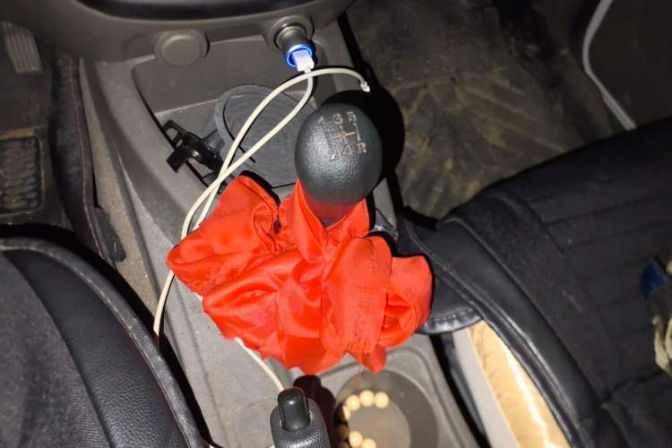 Used Wuling Rongguang V 2018 1.2L Practical Model Gear Lever