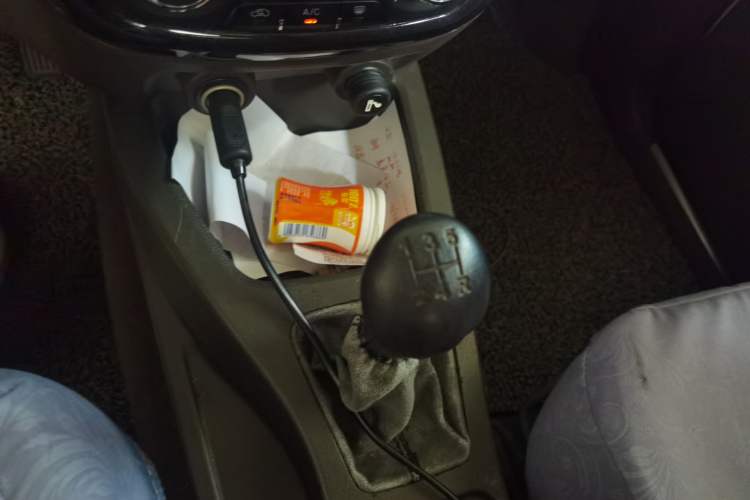 Used Wuling Rongguang V 2018 1.5L Standard Version Gear Lever