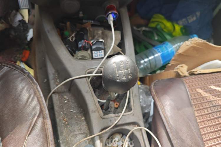 Used Wuling Rongguang V 2018 1.5L Practical Version Gear Lever