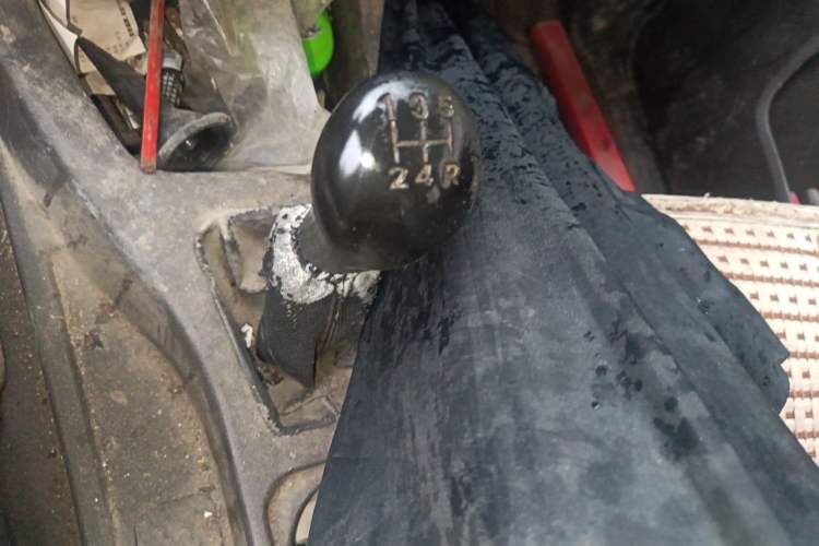 Used Wuling Rongguang V 2018 1.5L Standard Version Gear Lever