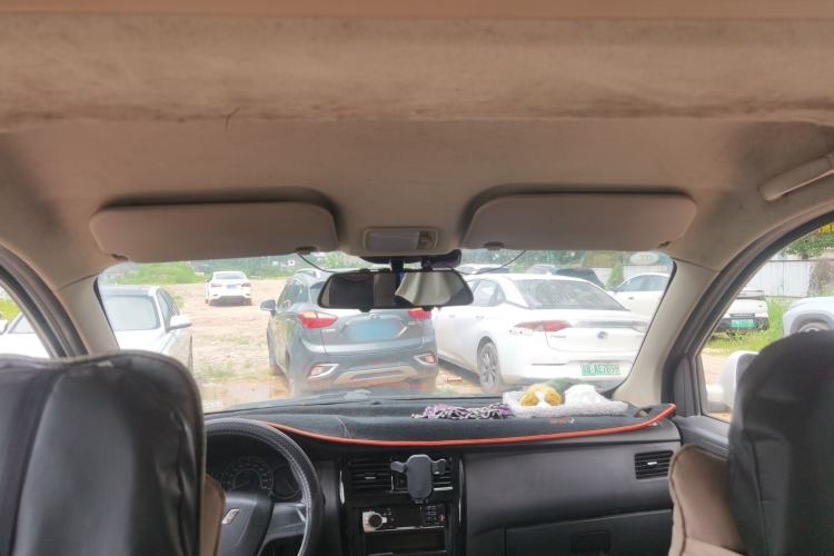 Used Wuling Rongguang V 2018 1.5L Standard Version Headliner