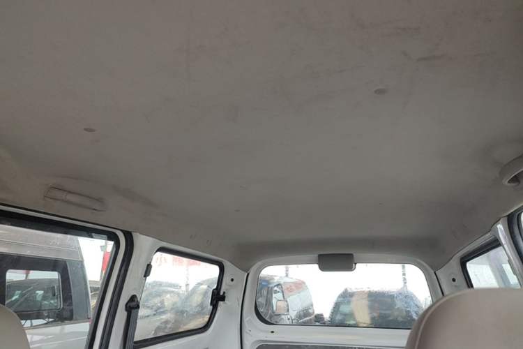 Used Wuling Rongguang V 2018 1.5L Practical Version Headliner