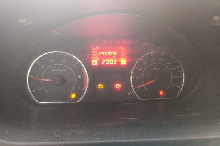 Used Wuling Rongguang V 2018 1.5L Practical Version Instrument Cluster