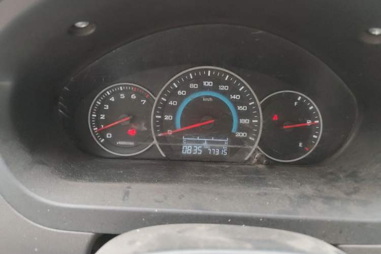 Used Wuling Rongguang V 2018 1.5L Standard Version Instrument Cluster