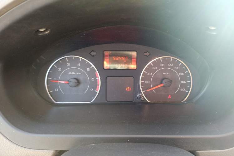 Used Wuling Rongguang V 2018 1.5L Practical Version Instrument Cluster