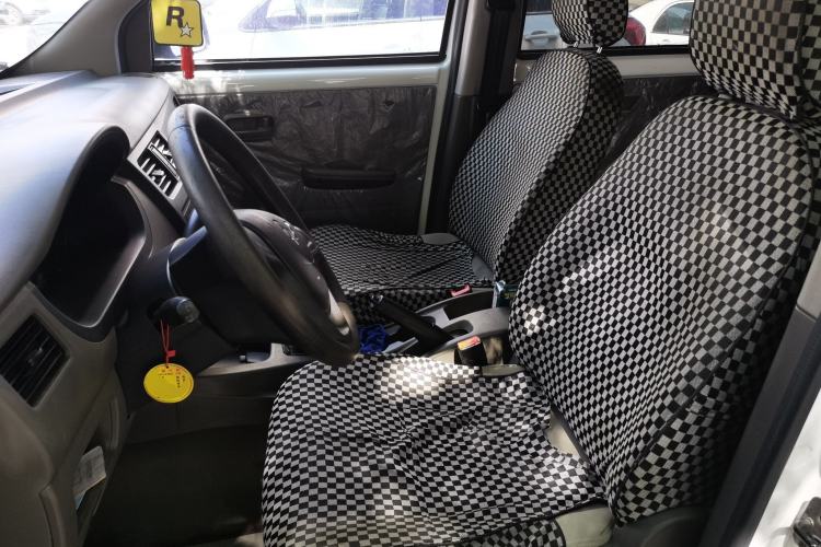 Used Wuling Rongguang V 2018 1.5L Practical Version Left Front Seat