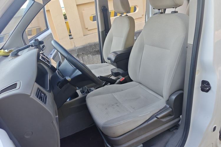 Used Wuling Rongguang V 2018 1.5L Practical Version Left Front Seat