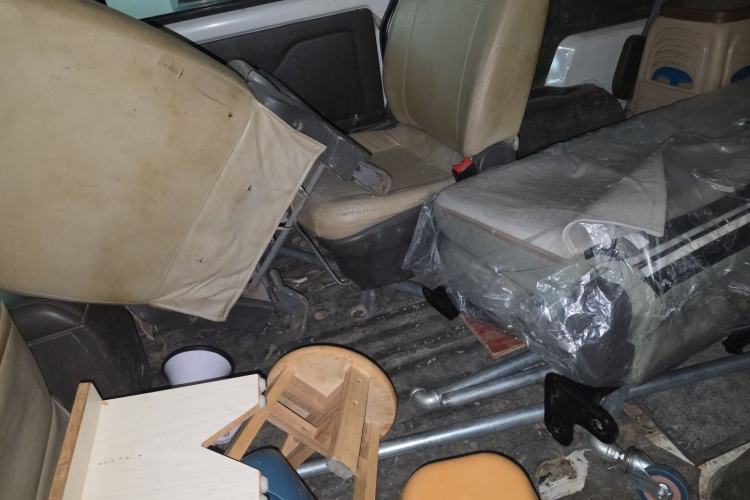 Used Wuling Rongguang V 2018 1.5L Standard Version Left Rear Seat