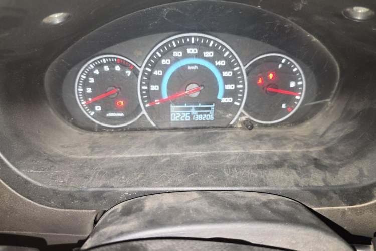Used Wuling Rongguang V 2018 1.5L Standard Version Odometer Close Up