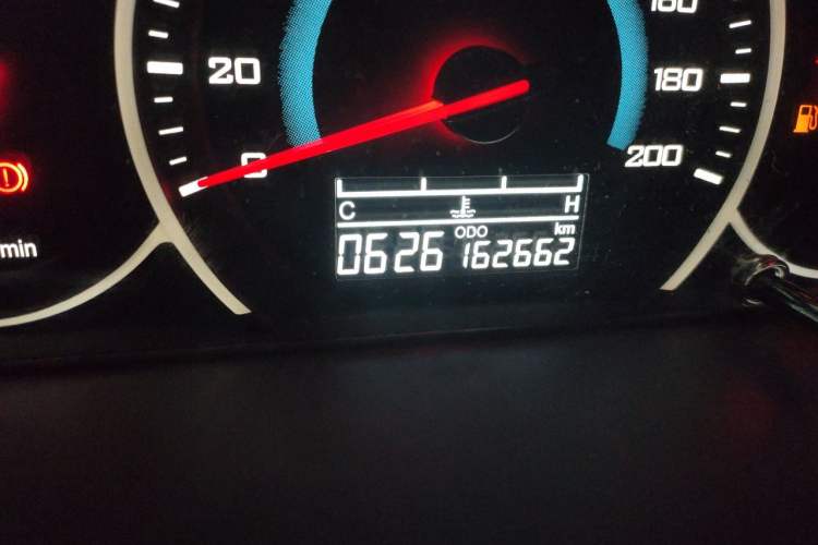 Used Wuling Rongguang V 2018 1.5L Standard Version Odometer Close Up