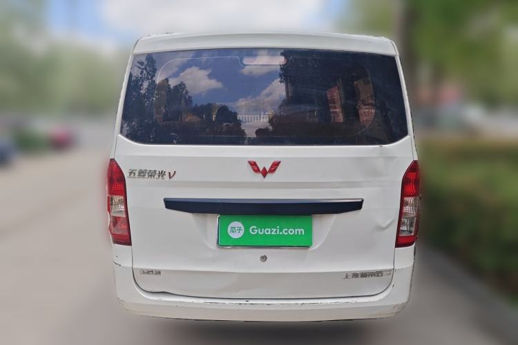 Used Wuling Rongguang V 2018 1.5L Practical Version Rear