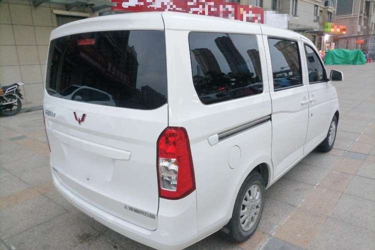 Used Wuling Rongguang V 2018 1.2L Standard Model Rear Right 45 Deg