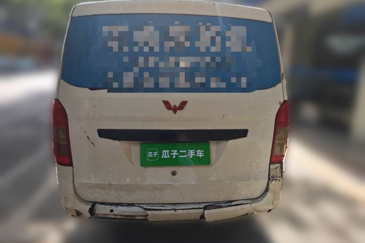 Used Wuling Rongguang V 2018 1.5L Practical Version Rear