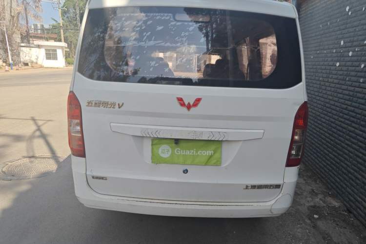 Used Wuling Rongguang V 2018 1.5L Standard Version Rear