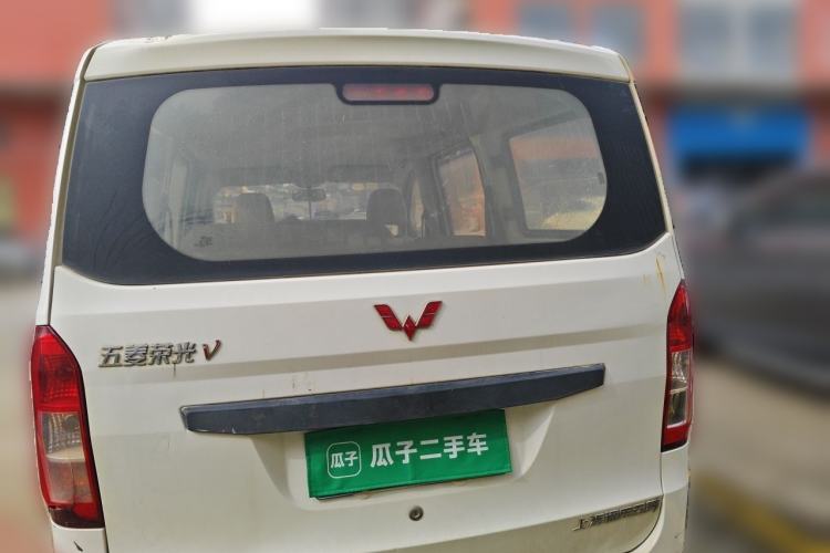 Used Wuling Rongguang V 2018 1.5L Practical Version Rear