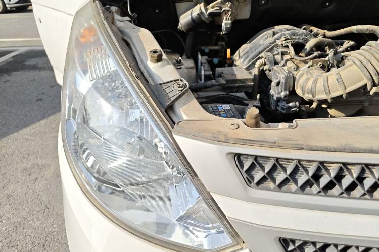 Used Wuling Rongguang V 2018 1.2L Practical Model Right Front Headlight