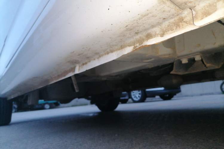Used Wuling Rongguang V 2018 1.2L Standard Model Right Side Sill