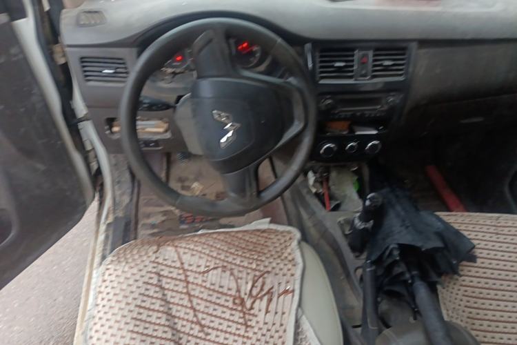 Used Wuling Rongguang V 2018 1.5L Standard Version Steering Wheel