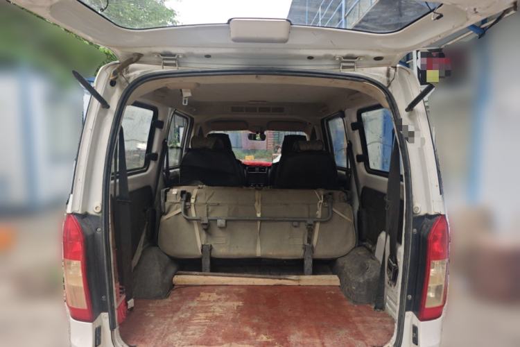 Used Wuling Rongguang V 2018 1.5L Standard Version Trunk