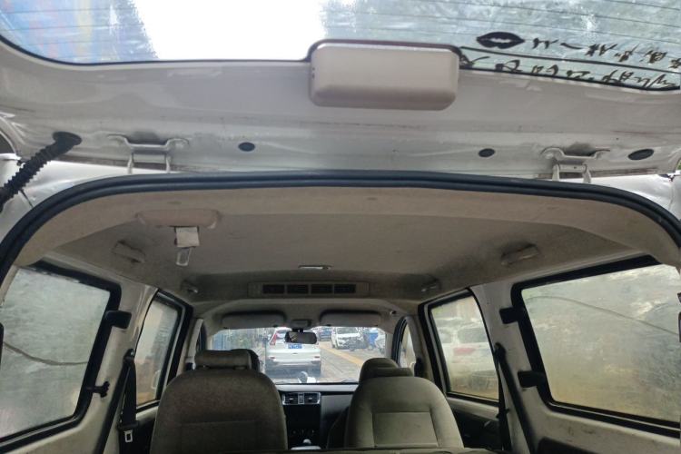 Used Wuling Rongguang V 2018 1.5L Standard Version Trunk