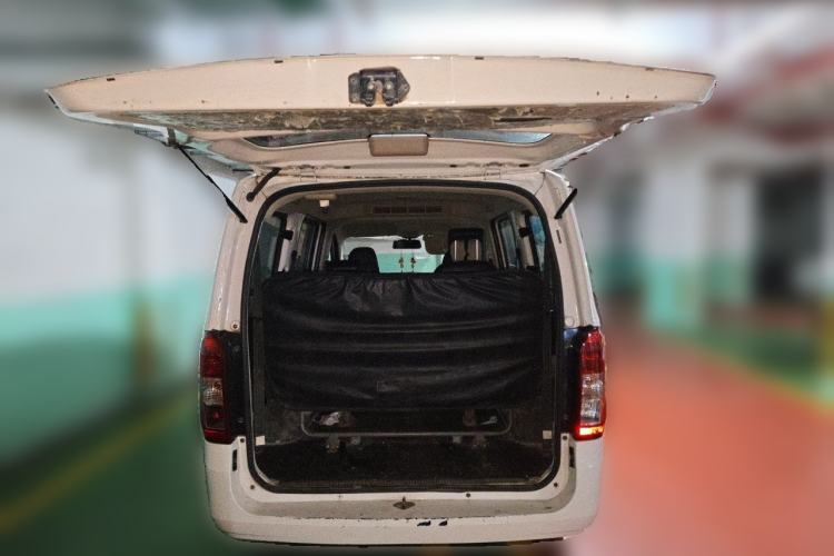 Used Wuling Rongguang V 2018 1.5L Standard Version Trunk