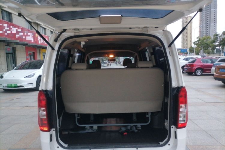 Used Wuling Rongguang V 2018 1.2L Standard Model Trunk