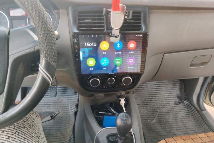 Used Wuling Rongguang V 2018 1.5L Standard Version Audio And AC Panel