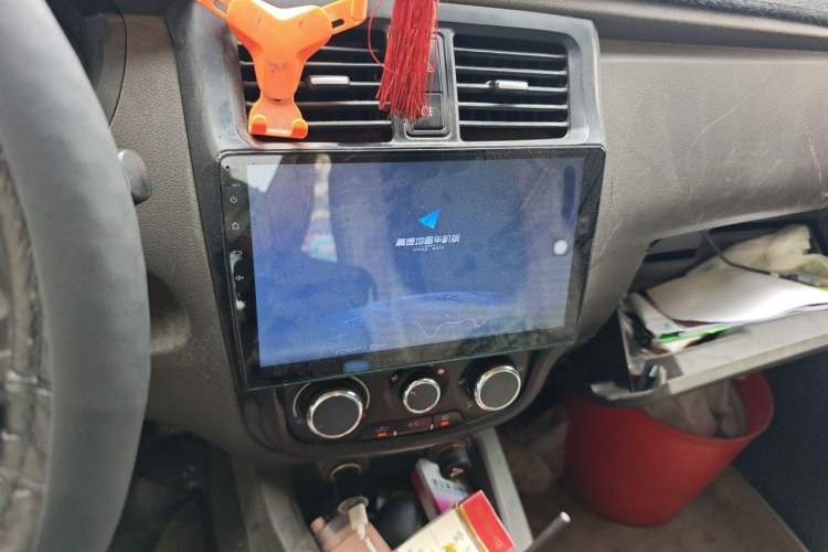 Used Wuling Rongguang V 2018 1.5L Standard Version Audio And AC Panel