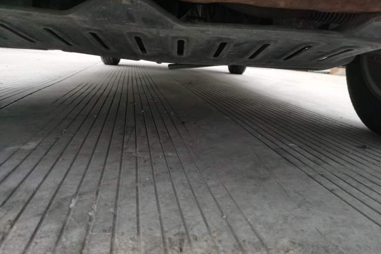 Used Wuling Rongguang V 2018 1.5L Standard Version Chassis Front