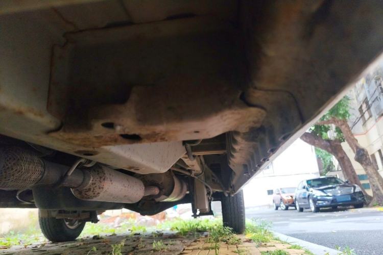 Used Wuling Rongguang V 2018 1.5L Standard Version Chassis Front Left