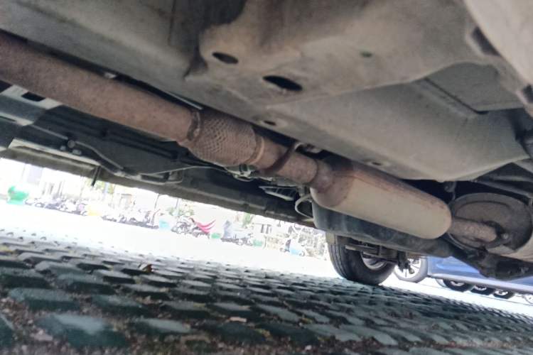 Used Wuling Rongguang V 2018 1.5L Standard Version Chassis Front Left