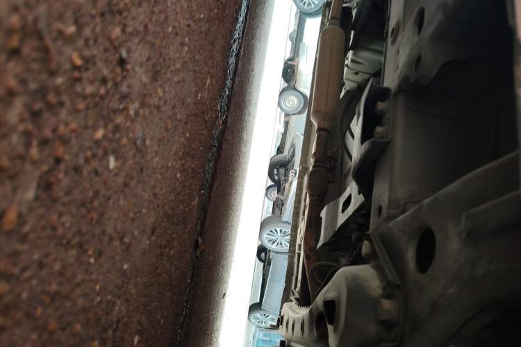 Used Wuling Rongguang V 2018 1.5L Standard Version Chassis Front Right