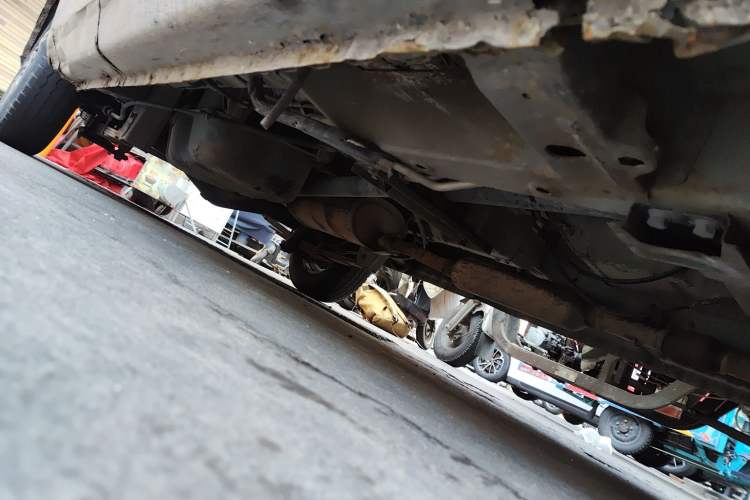 Used Wuling Rongguang V 2018 1.5L Standard Version Chassis Front Right