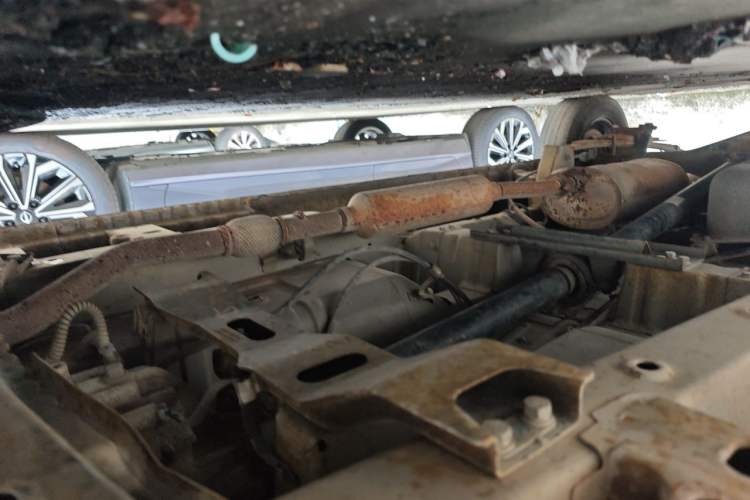 Used Wuling Rongguang V 2018 1.5L Practical Version Chassis Front Right
