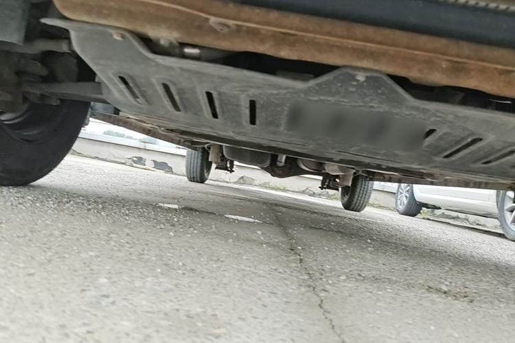 Used Wuling Rongguang V 2018 1.5L Practical Version Chassis Front